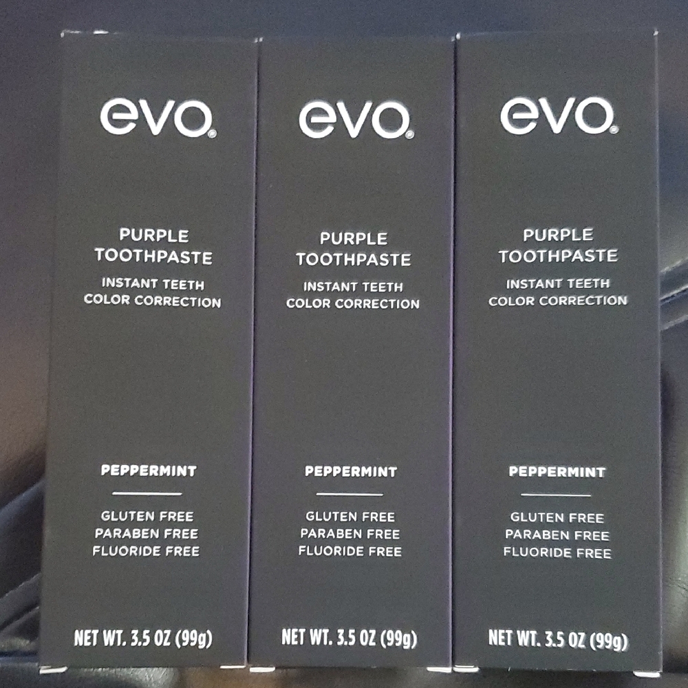 Purple Toothpaste - Instant Teeth Color Correction